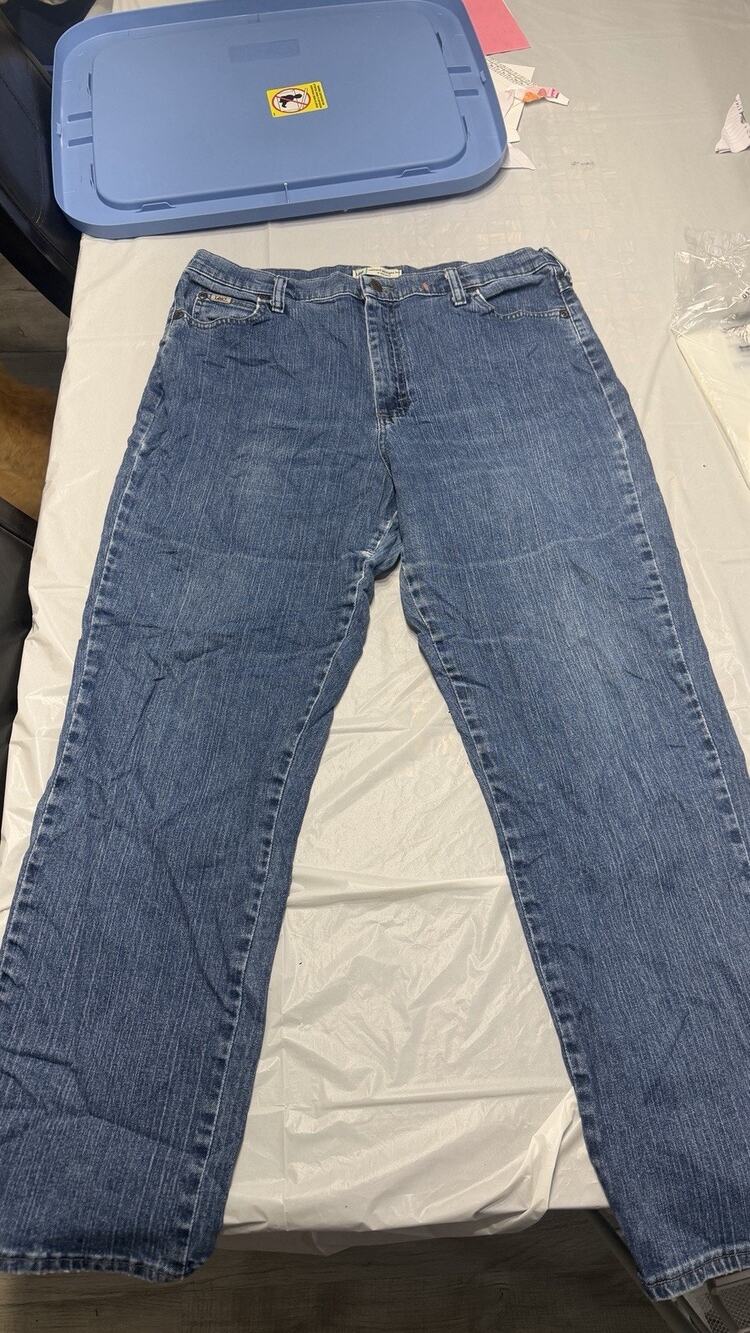 Vintage Women's Lee Jeans Size 16 Medium Relaxed Straight
